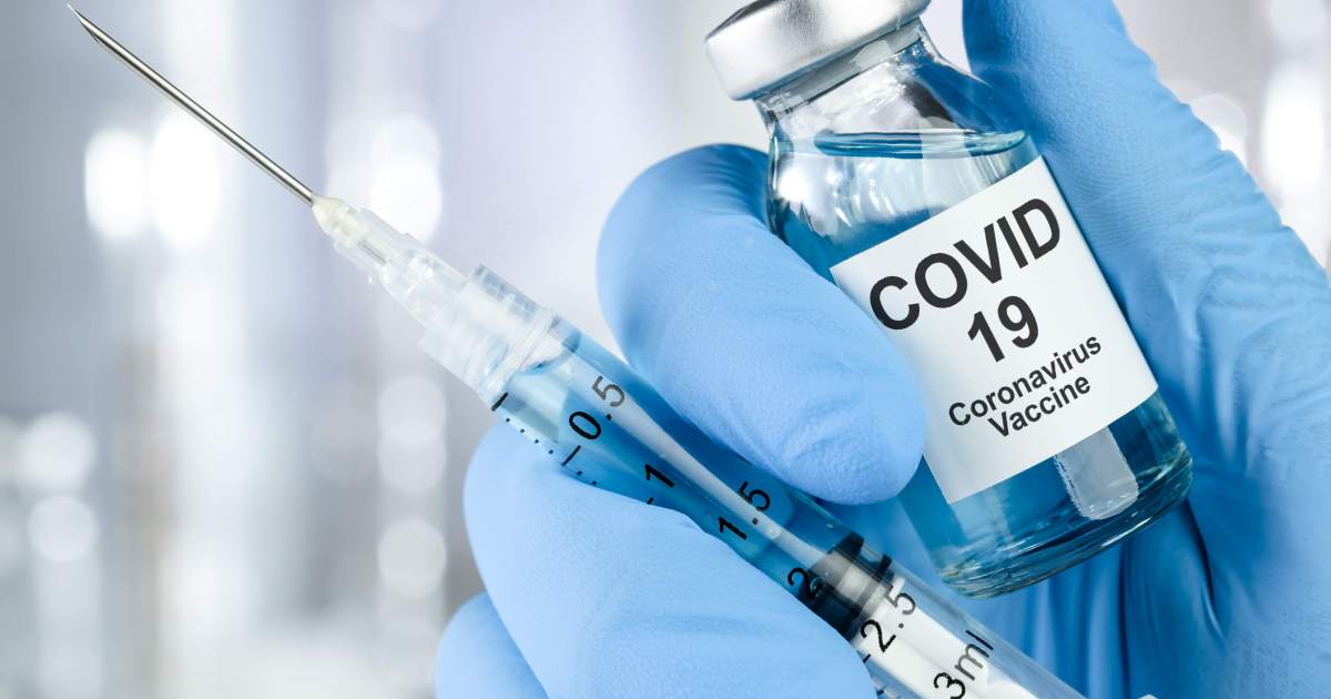 Vaccines and Communication on Social Media